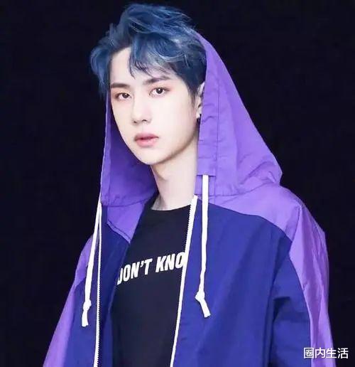 王一博吃瓜张天爱